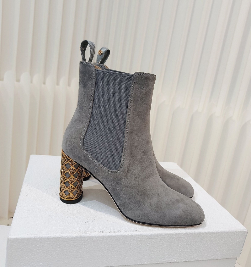 ch**an D*or boots